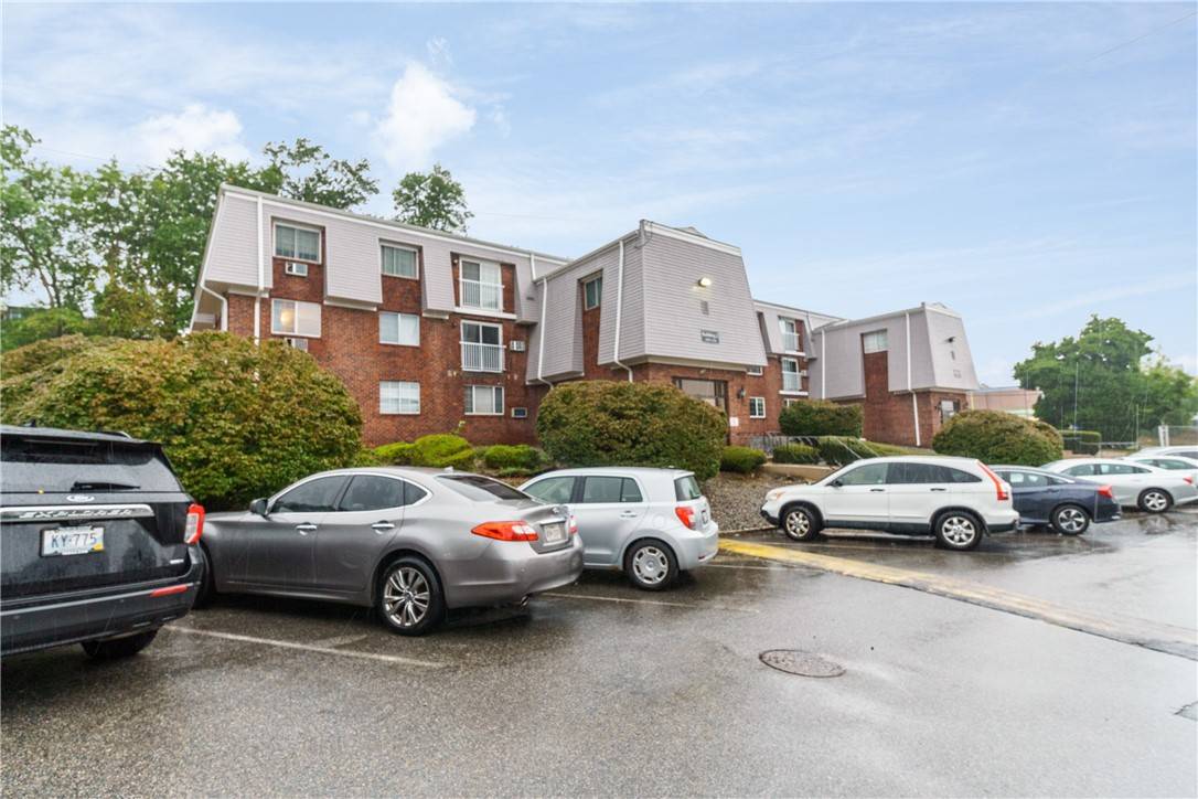 300 Smithfield RD #P2-18, North Providence, RI 02904