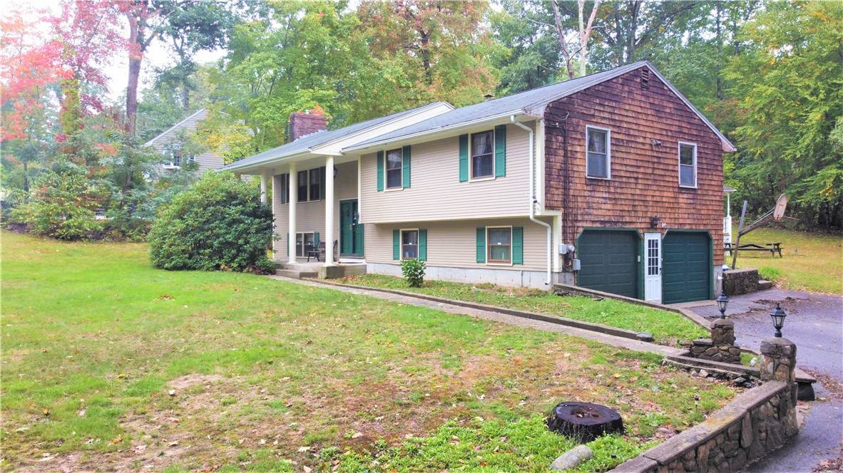 207 Steere Farm RD, Burrillville, RI 02830
