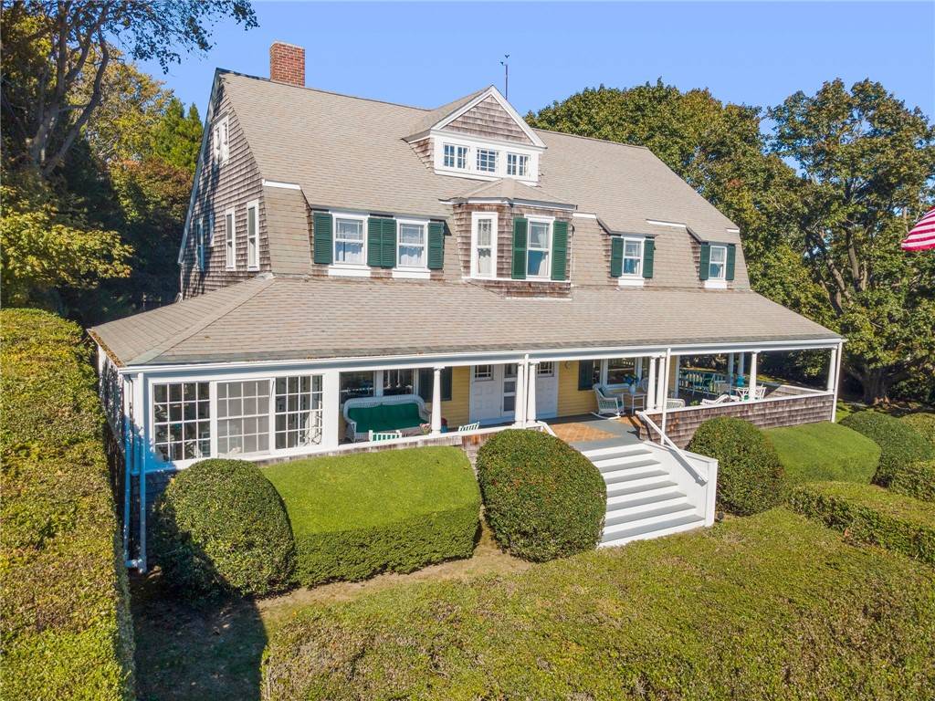 34 Emerson RD,  Jamestown,  RI 02835