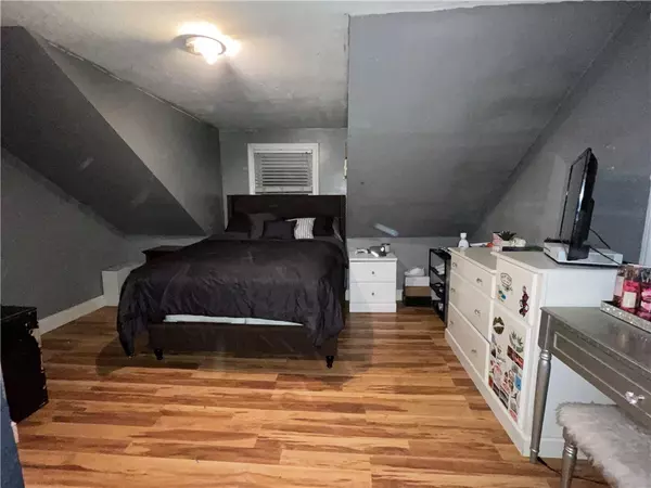 Warwick, RI 02889,99 Killey AVE