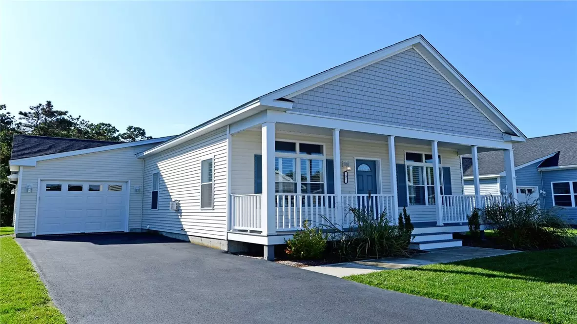 South Kingstown, RI 02879,37 CHICKADEE LN #37