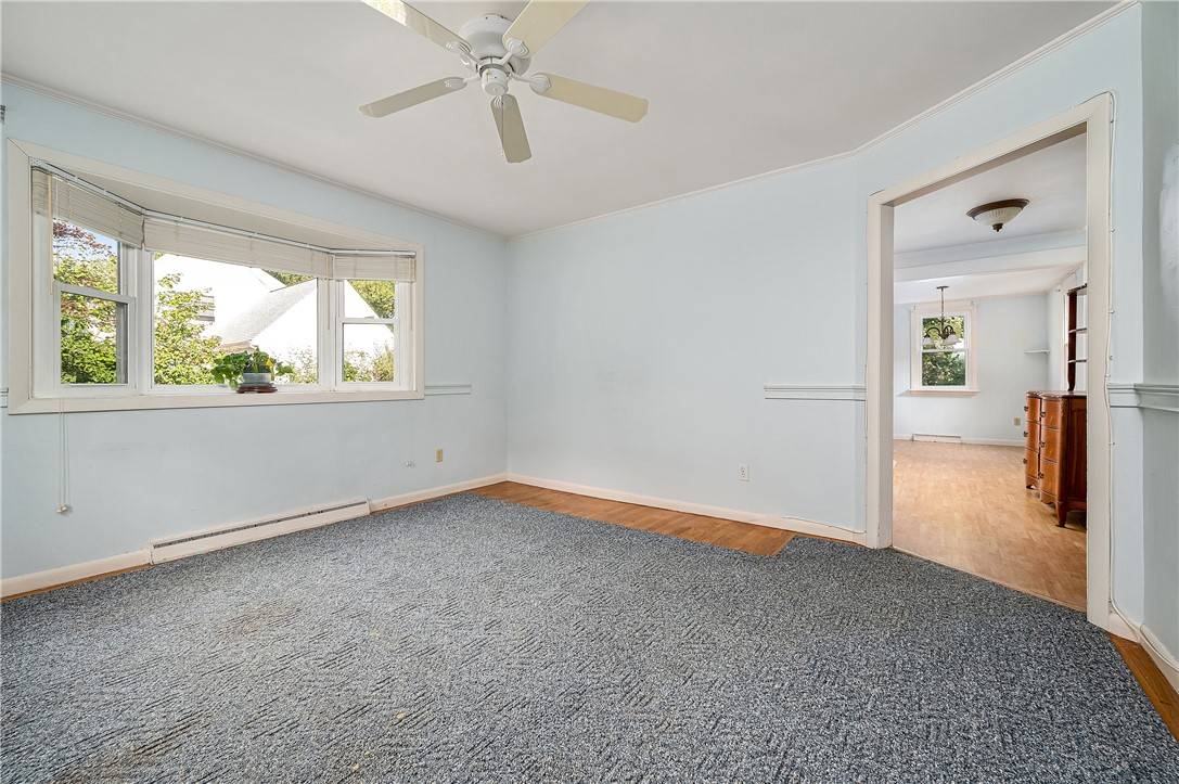 Narragansett, RI 02882,329 Wandsworth ST