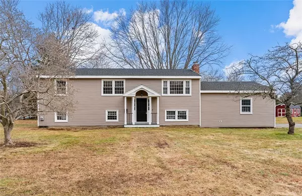 North Kingstown, RI 02852,38 Peaceful LN