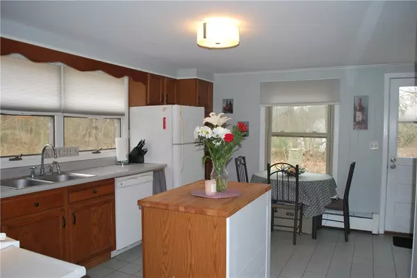 North Smithfield, RI 02896,132 Cider Mill RD