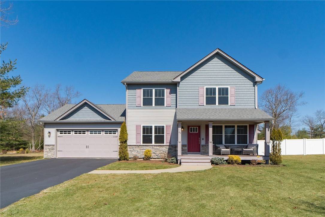 61 Teakwood DR W, Coventry, RI 02816