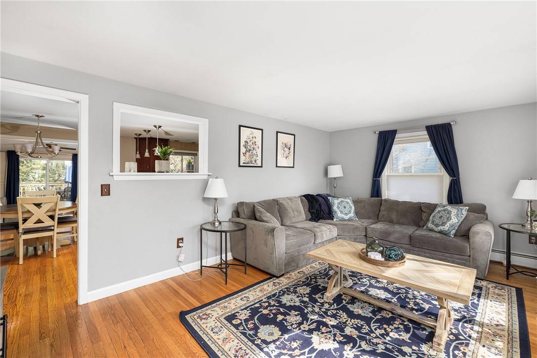 Cumberland, RI 02864,32 Rolling Acres DR