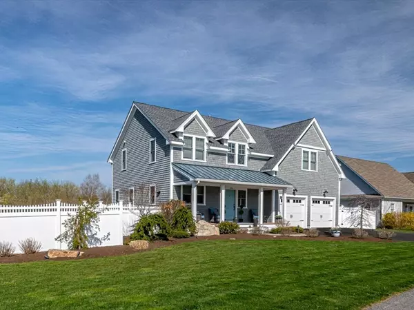 100 Greystone TER, Portsmouth, RI 02871