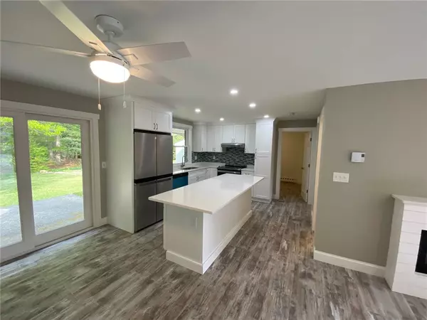 Charlestown, RI 02813,73 kingsland court CT #4d