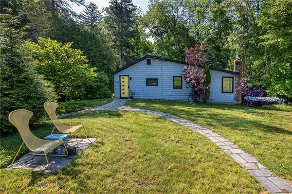 168 Howard AVE, Scituate, RI 02831