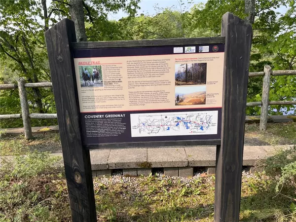 Coventry, RI 02816,4 Collier WAY