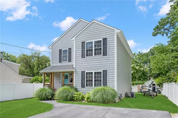 Warwick, RI 02889,113 Pender AVE