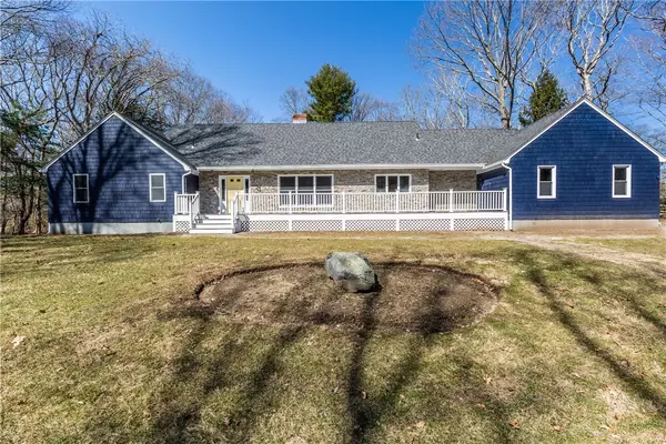 North Kingstown, RI 02852,10 Mountain Laurel WAY