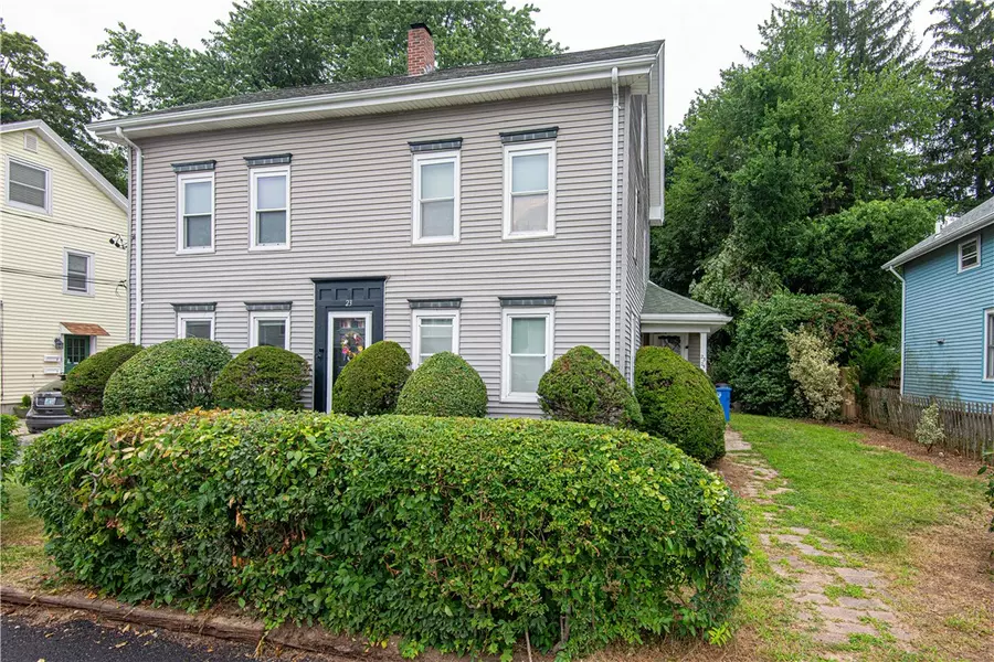 23 Yates ST, Lincoln, RI 02865