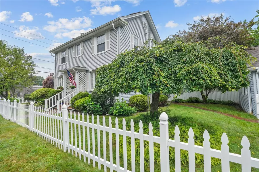 67 Germania ST, Pawtucket, RI 02860