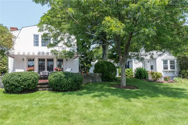 North Kingstown, RI 02852,5 Washington ST