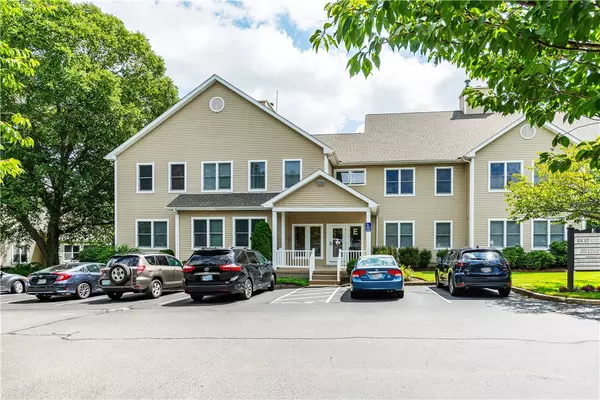 1130 Ten Rod RD #E201, E202, North Kingstown, RI 02852