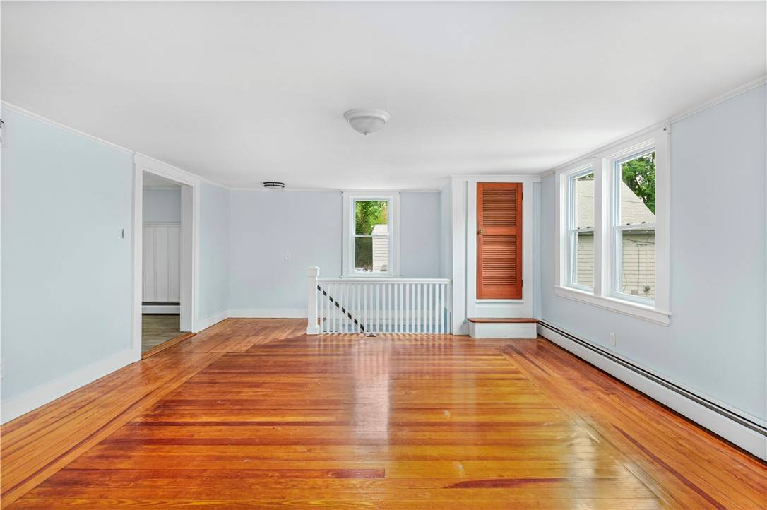 Coventry, RI 02816,5 Albro LN