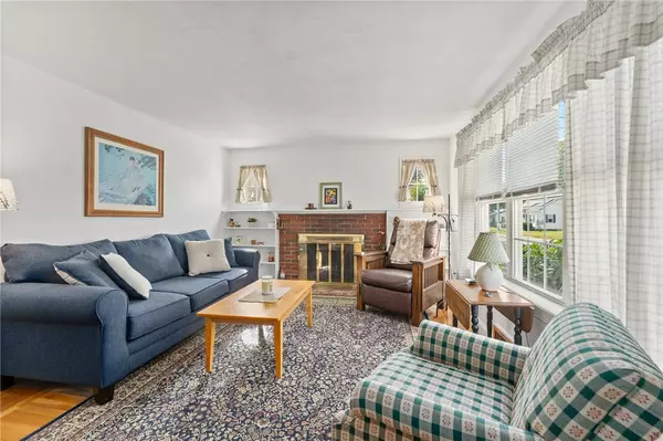Lincoln, RI 02865,17 Keane ST