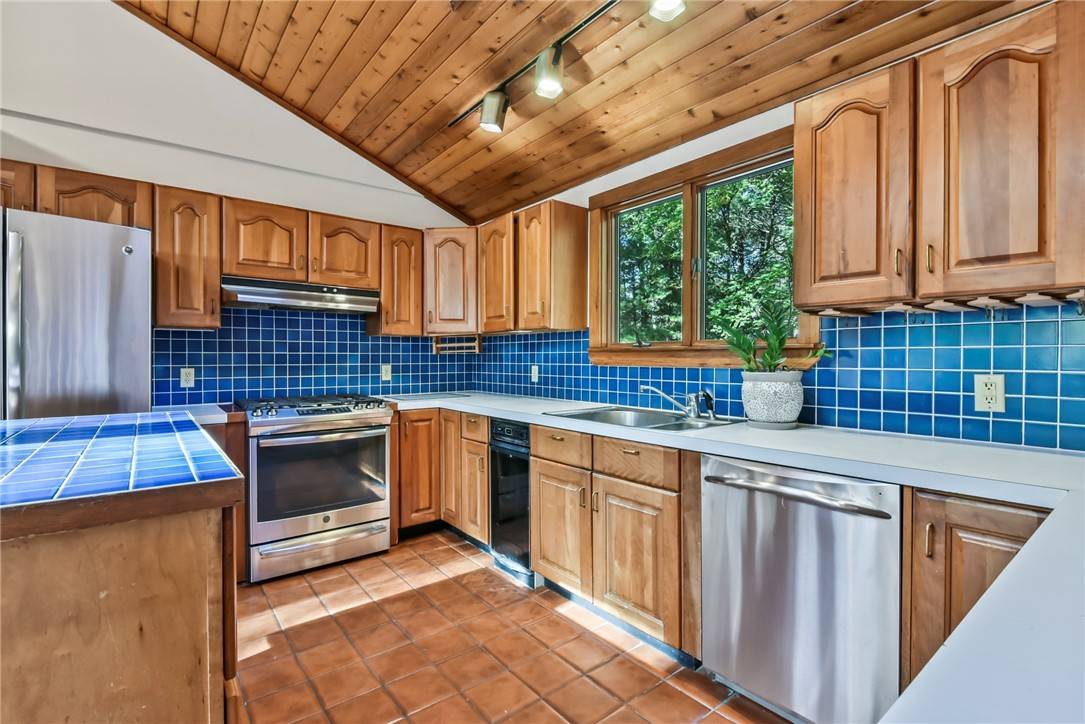 Exeter, RI 02822,55 Ridge DR