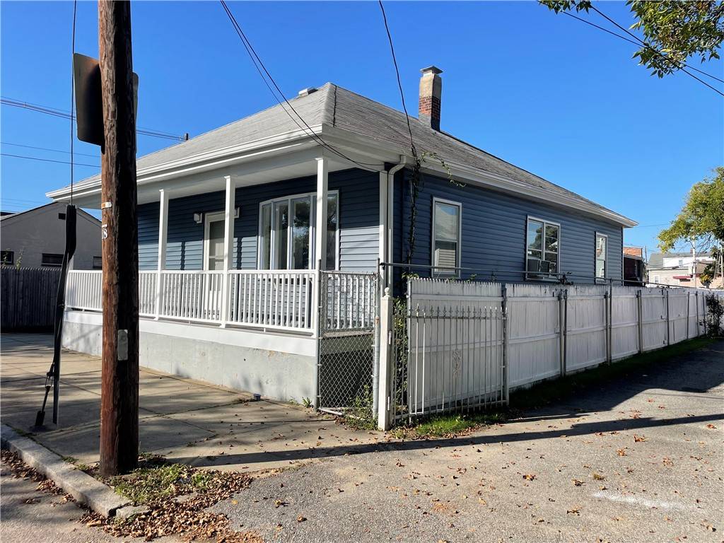 Providence, RI 02909,102 Ophelia ST