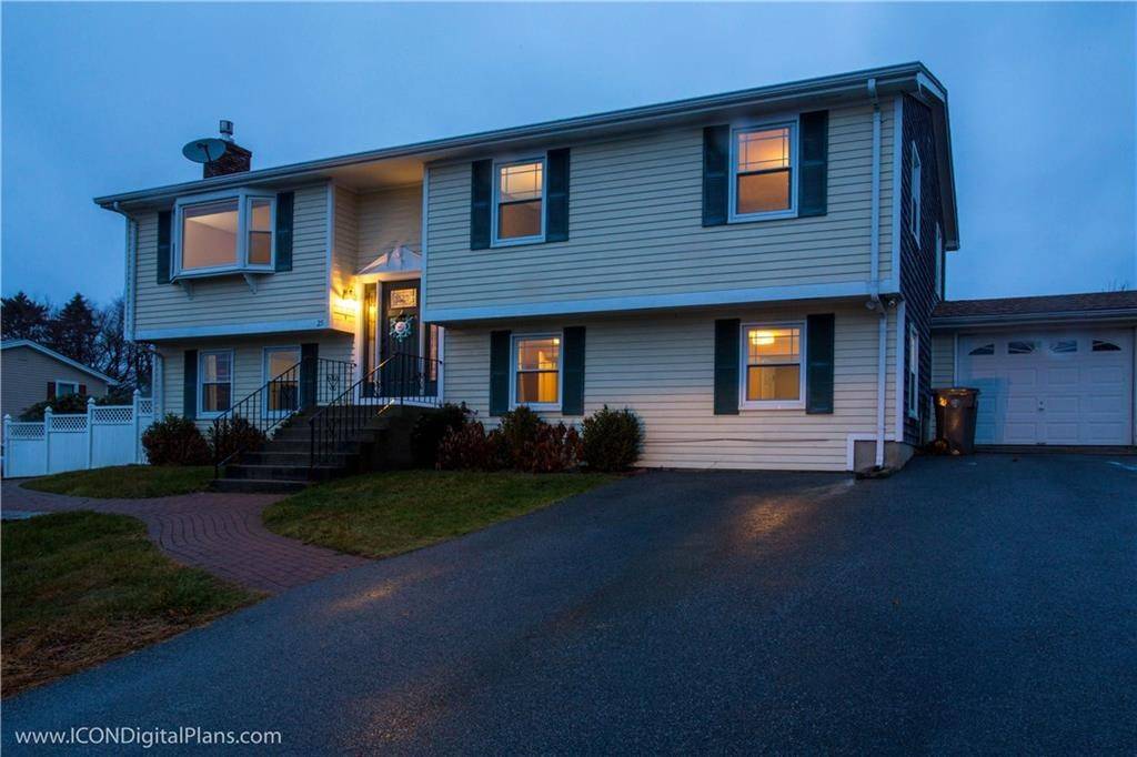 Middletown, RI 02842,25 Algonquin DR