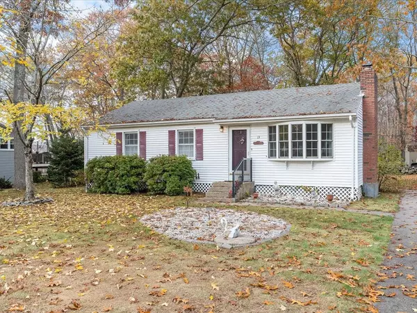 Westerly, RI 02891,13 Lakeside DR