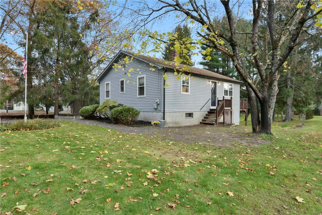 287 East AVE, Burrillville, RI 02830