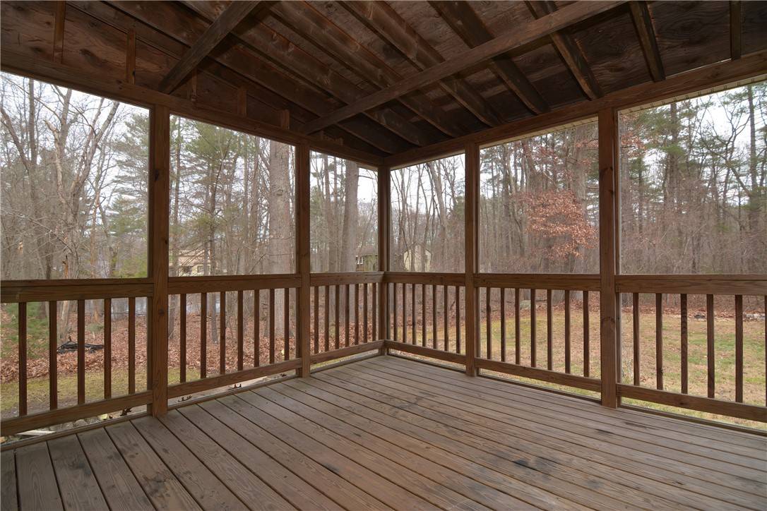 Burrillville, RI 02830,642 Mowry ST