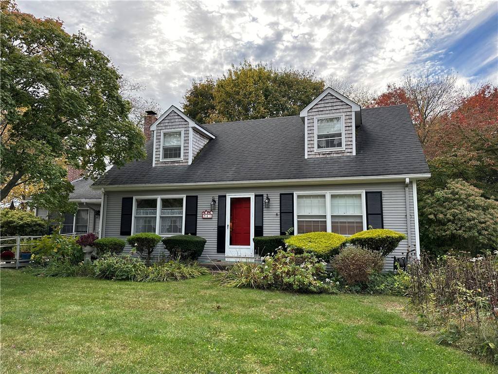 41 Pontiac RD, Narragansett, RI 02882
