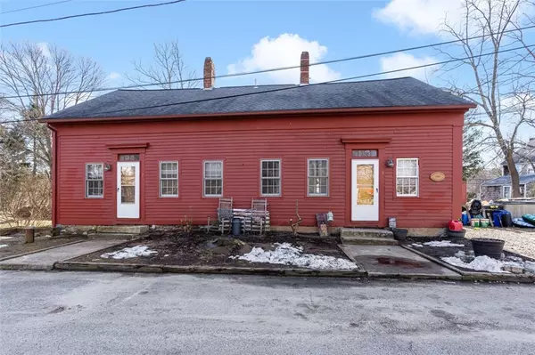 5 Oil Mill LN, Glocester, RI 02814