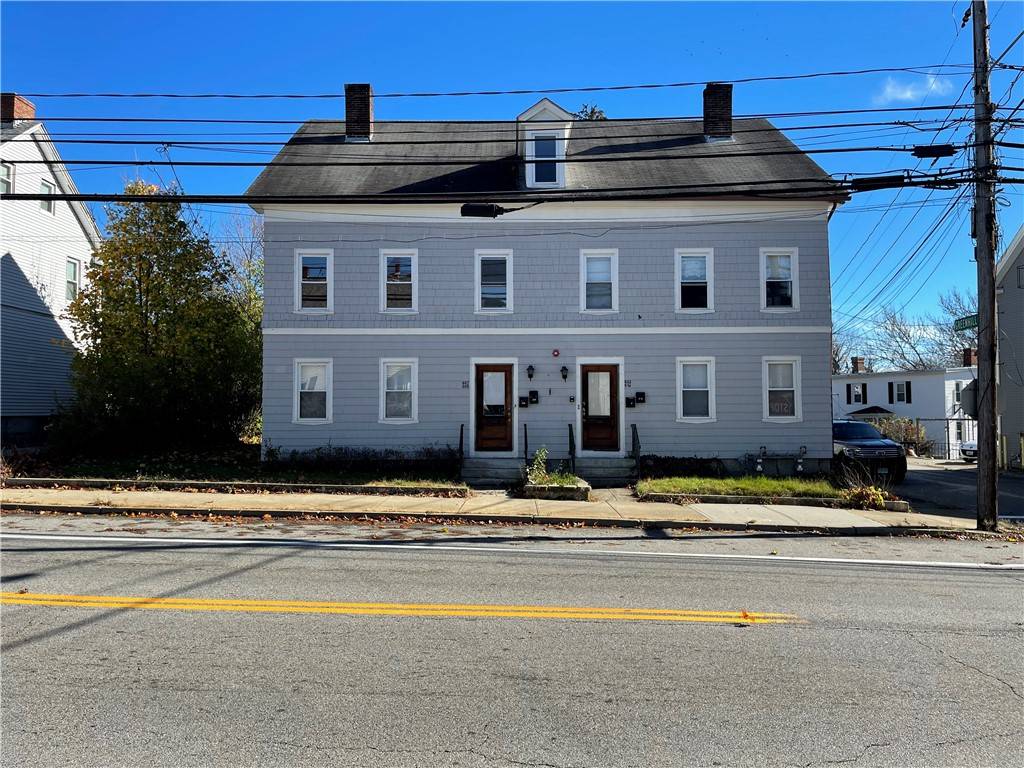 661 Providence ST, West Warwick, RI 02893