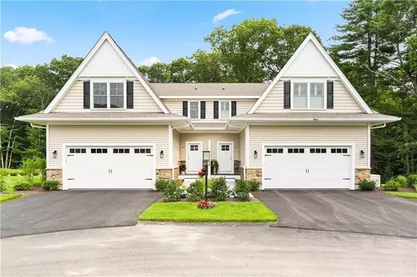 11 Tourjee LN, North Kingstown, RI 02852