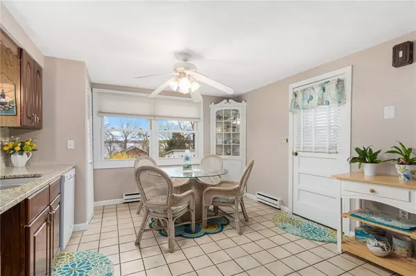 North Kingstown, RI 02874,52 Spindrift DR