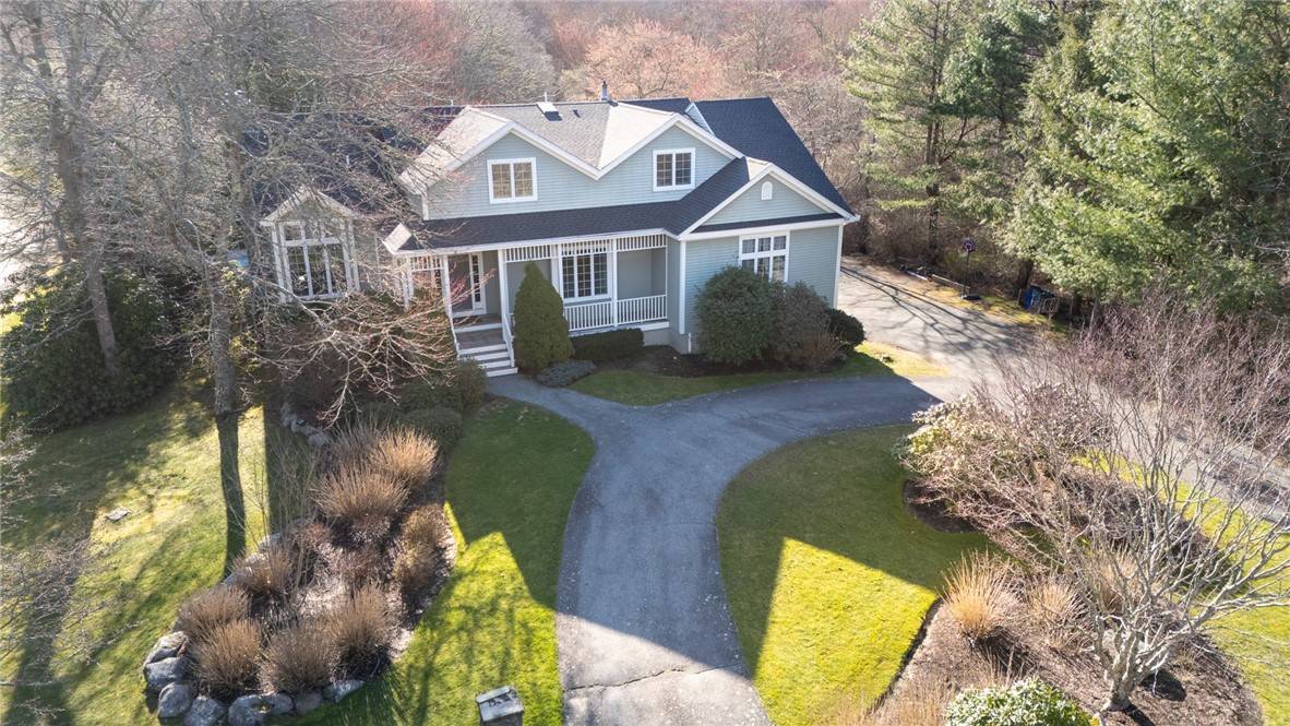 152 GIBSON AVE, Narragansett, RI 02882