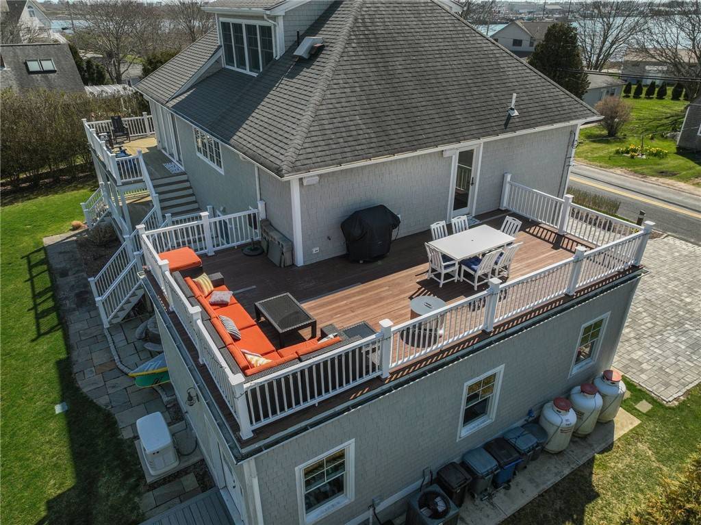 Narragansett, RI 02882,15 Conch RD