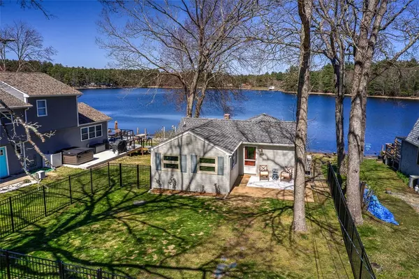 125 Reservoir RD, Coventry, RI 02816