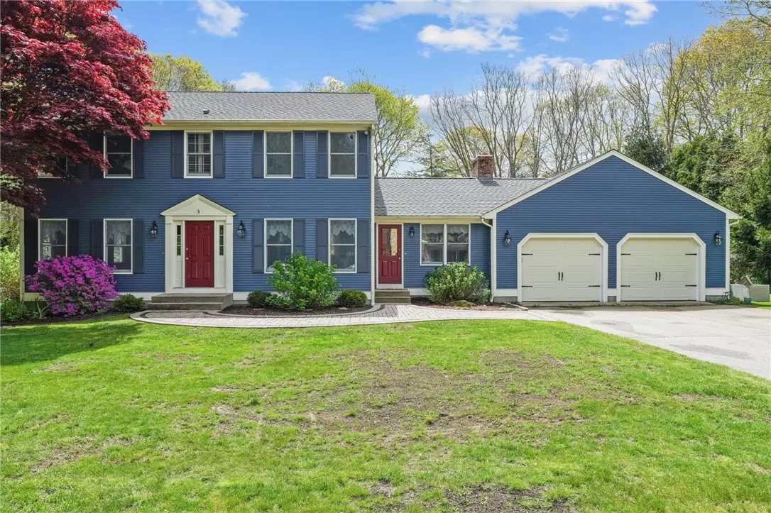 South Kingstown, RI 02879,51 Elderberry LN