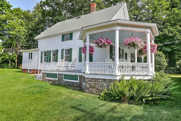 833 Main ST, Warren, RI 02885