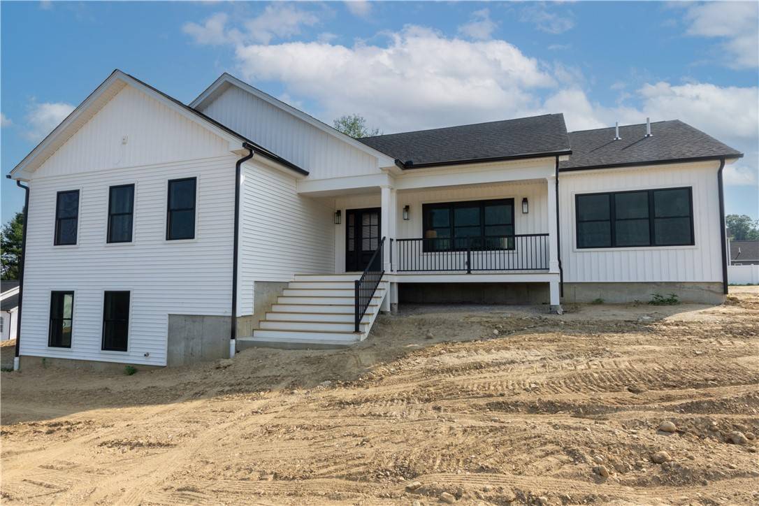 81 Donovan DR, Thompson, CT 06277