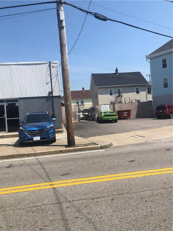 Pawtucket, RI 02861,156 Benefit ST