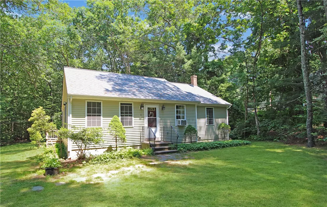 Westerly, RI 02891,9 Thomas LN