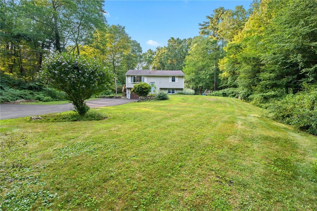 Burrillville, RI 02830,355 Brook RD