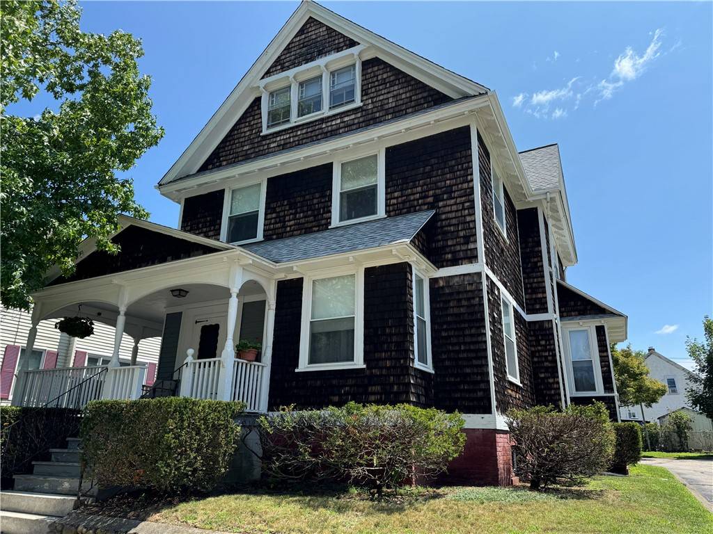 75 Anthony ST, East Providence, RI 02914