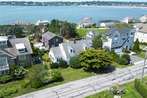 213 Tuckerman AVE, Middletown, RI 02842