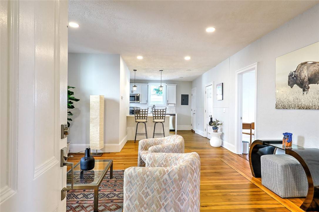Providence, RI 02903,487 Washington ST #1