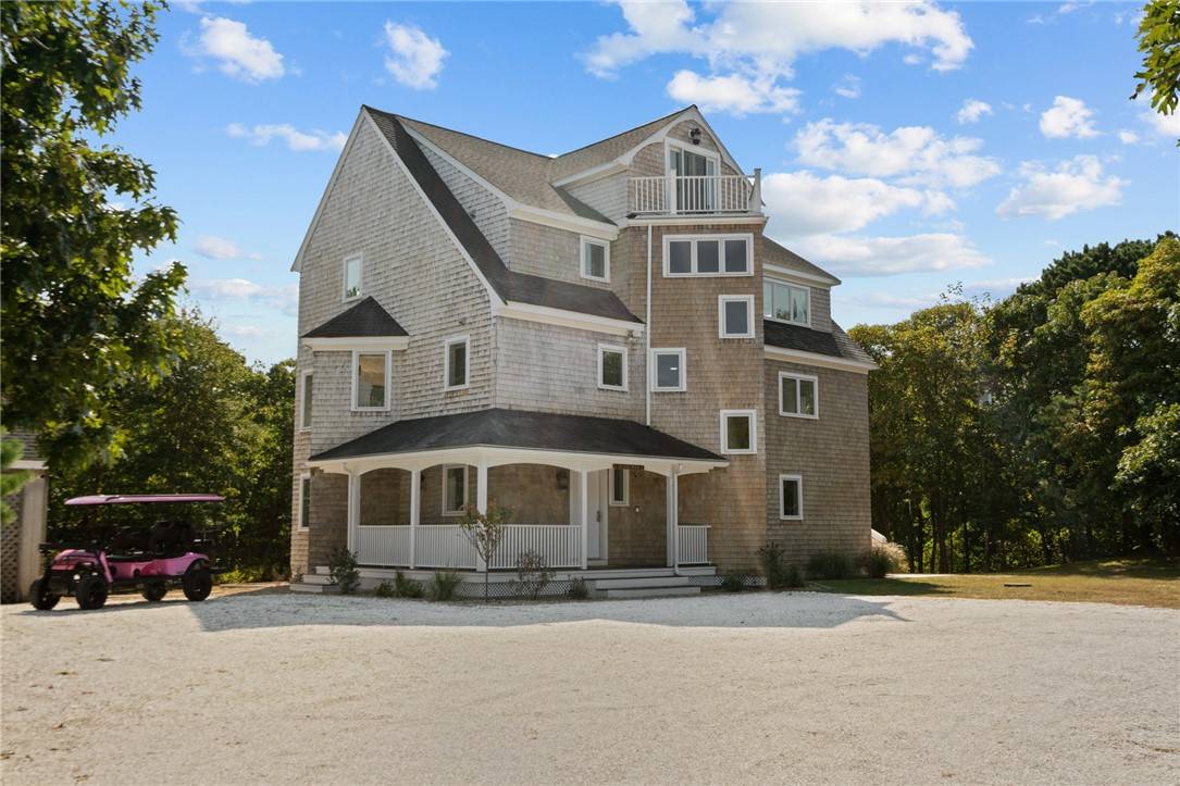 Westport, MA 02791,144 Cherry and Webb LN