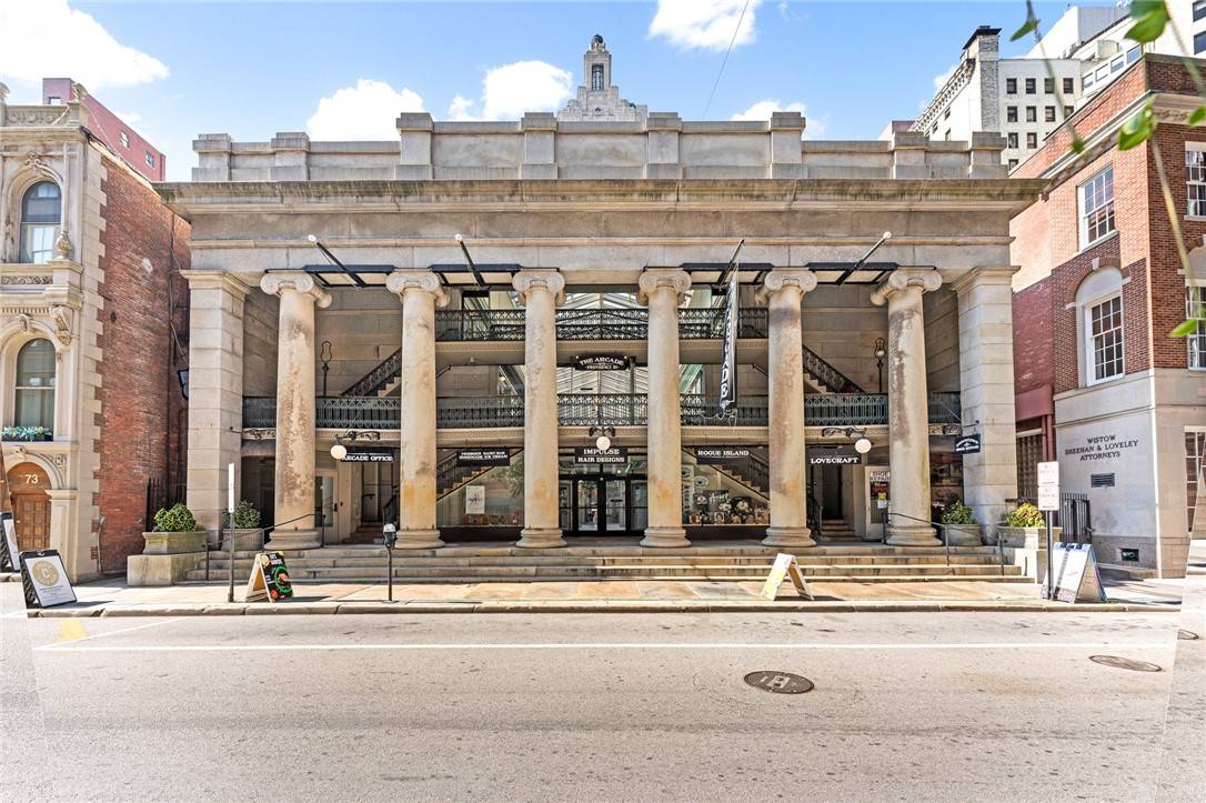 Providence, RI 02903,65 Weybosset ST #206