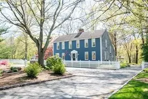 41 trimtown RD, Scituate, RI 02857