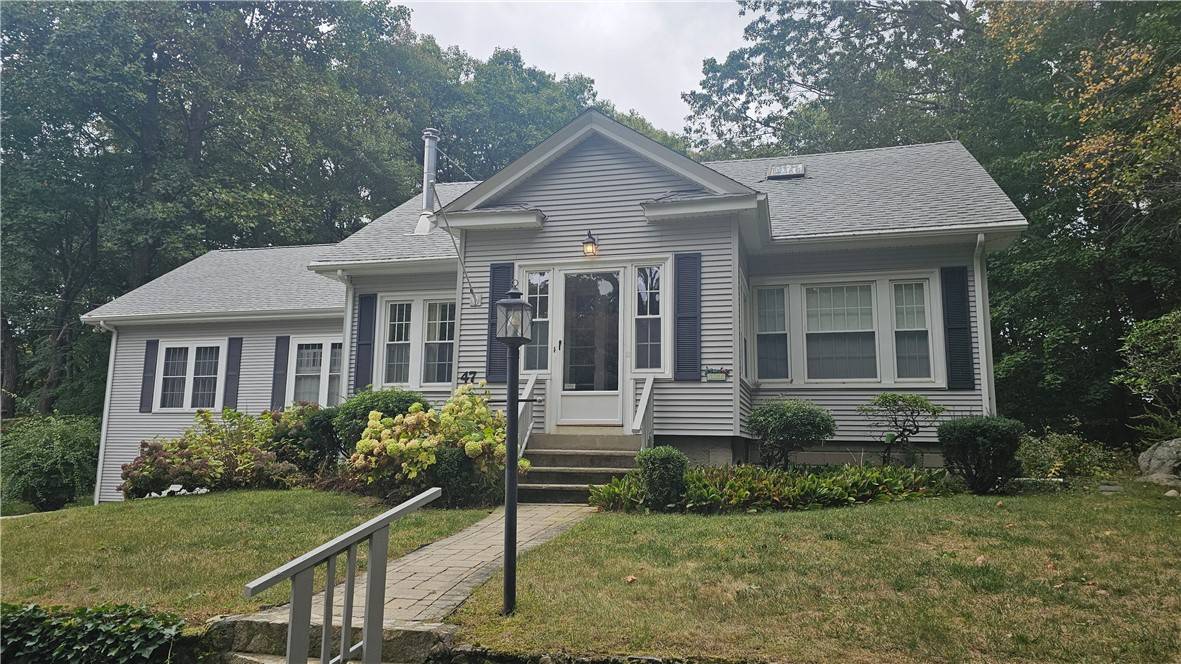 47 Woodland Ave AVE, Smithfield, RI 02917