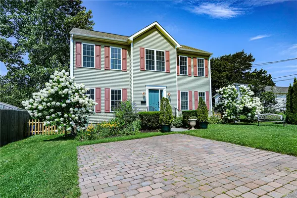 Middletown, RI 02842,48 Dexter CT